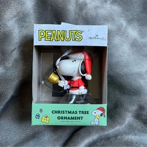 Hallmark Snoopy Ringing the Bell  Ornament CVS Exclusive